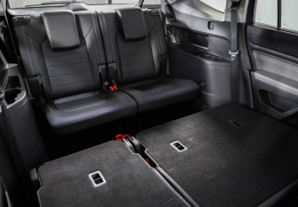 Подержанный автомобиль Volkswagen Teramont 2021 года (31 фото)