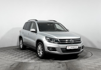 Подержанный автомобиль Volkswagen Tiguan 2016 года (3 фото)