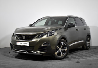 Подержанный автомобиль Peugeot 5008 Suv 2019 года (1 фото)