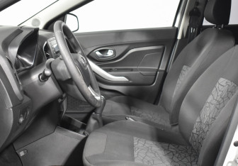 Подержанный автомобиль LADA (ВАЗ) XRAY 2020 года (10 фото)