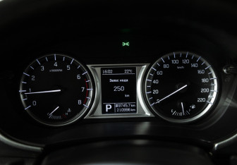 Подержанный автомобиль Suzuki Vitara 2018 года (12 фото)