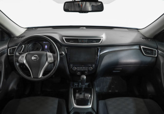 Подержанный автомобиль Nissan X-Trail 2018 года (9 фото)