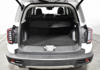 Подержанный автомобиль Haval Dargo 2023 года (20 фото)