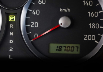 Подержанный автомобиль Suzuki Liana Wagon 2006 года (11 фото)