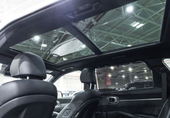 Подержанный автомобиль Kia Sorento 2022 года (32 фото)