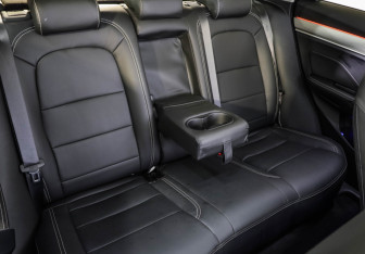 Подержанный автомобиль Geely Coolray 2022 года (27 фото)