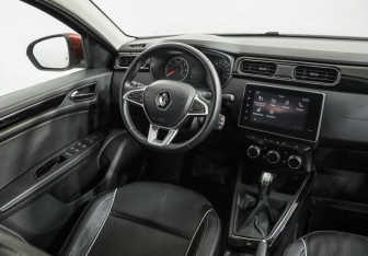Подержанный автомобиль Renault Arkana 2019 года (9 фото)