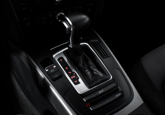 Подержанный автомобиль Audi A4 Sedan 2013 года (11 фото)