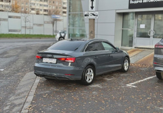 Подержанный автомобиль Audi A3 Sedan 2019 года (4 фото)