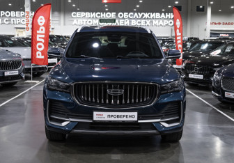 Подержанный автомобиль Geely Monjaro 2023 года (3 фото)