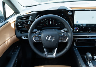 Новый Lexus RX 2026 (12 фото)
