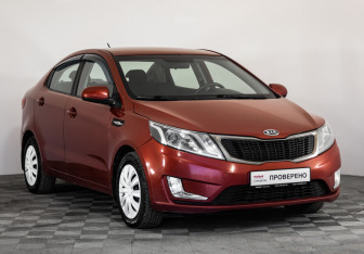 Подержанный автомобиль Kia Rio Sedan 2011 года (3 фото)