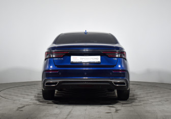 Подержанный автомобиль Omoda S5 2024 года (5 фото)