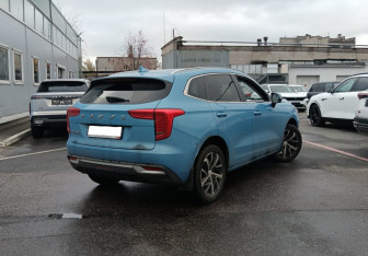 Подержанный автомобиль Haval Jolion 2022 года (3 фото)