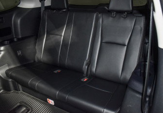 Подержанный автомобиль Toyota Highlander 2021 года (12 фото)