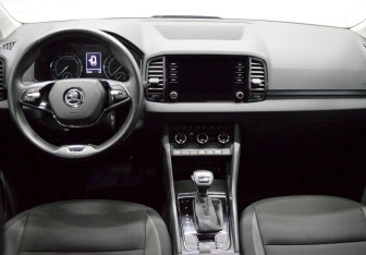 Подержанный автомобиль Skoda Karoq 2021 года (14 фото)