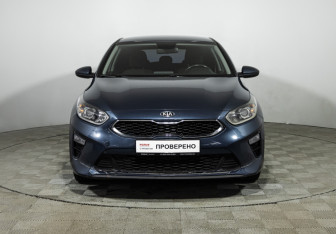 Подержанный автомобиль Kia Ceed Hatchback 2019 года (2 фото)