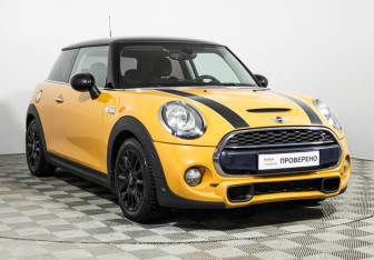 Подержанный автомобиль MINI Hatch 2014 года (3 фото)