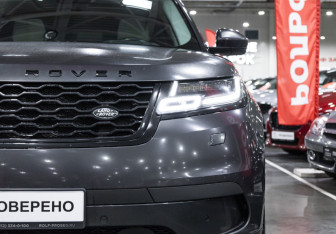 Подержанный автомобиль Land Rover Range Rover Velar 2021 года (4 фото)