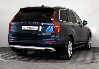 Подержанный автомобиль Volvo XC90 2021 года (6 фото)
