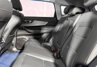 Подержанный автомобиль Chery Tiggo 7 Pro Max 2022 года (12 фото)