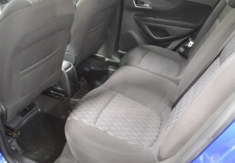 Подержанный автомобиль Opel Mokka 2014 года (11 фото)