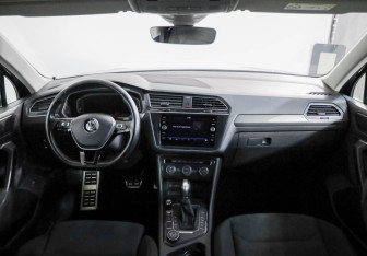 Подержанный автомобиль Volkswagen Tiguan 2019 года (9 фото)