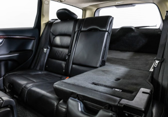 Подержанный автомобиль Volvo XC70 2007 года (20 фото)