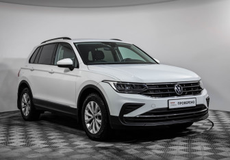 Подержанный автомобиль Volkswagen Tiguan 2021 года (3 фото)