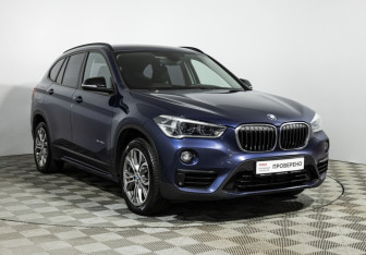 Подержанный автомобиль BMW X1 2017 года (3 фото)