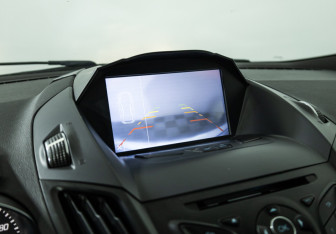 Подержанный автомобиль Ford Kuga 2014 года (15 фото)