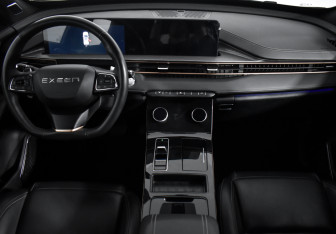 Подержанный автомобиль Exeed LX 2024 года (11 фото)