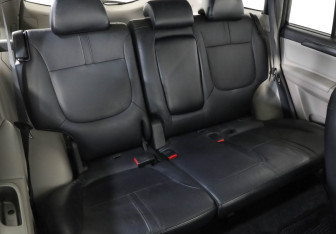 Подержанный автомобиль Mitsubishi Pajero Sport 2015 года (23 фото)