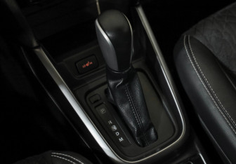 Подержанный автомобиль Suzuki Vitara 2019 года (17 фото)