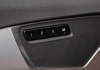 Подержанный автомобиль Volvo XC90 2019 года (28 фото)