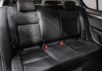 Подержанный автомобиль Skoda Octavia Liftback 2019 года (22 фото)