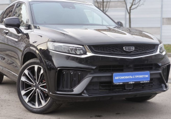 Подержанный автомобиль Geely Tugella 2022 года (7 фото)