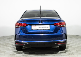 Подержанный автомобиль Hyundai Solaris Sedan 2021 года (6 фото)