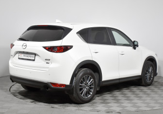 Подержанный автомобиль Mazda CX-5 2018 года (5 фото)