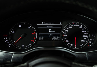 Подержанный автомобиль Audi A6 Sedan 2011 года (12 фото)