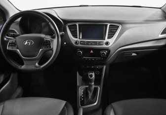 Подержанный автомобиль Hyundai Solaris Sedan 2020 года (14 фото)