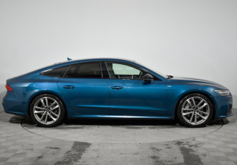 Подержанный автомобиль Audi A7 2019 года (4 фото)