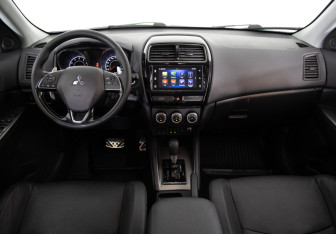 Подержанный автомобиль Mitsubishi ASX 2019 года (9 фото)