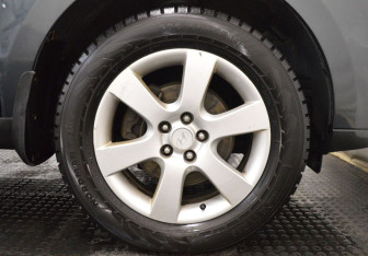 Подержанный автомобиль Hyundai Santa Fe 2011 года (9 фото)