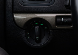 Подержанный автомобиль Skoda Yeti 2015 года (17 фото)