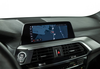 Подержанный автомобиль BMW X3 2021 года (16 фото)