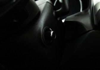 Подержанный автомобиль Jaguar XF Sedan 2016 года (20 фото)