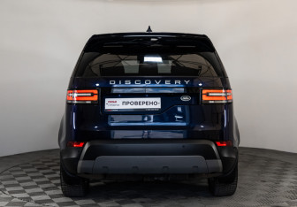 Подержанный автомобиль Land Rover Discovery 2018 года (6 фото)
