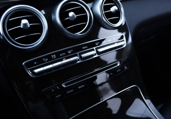 Подержанный автомобиль Mercedes-Benz GLC Coupe 2016 года (14 фото)