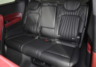 Подержанный автомобиль GAC M8 2024 года (12 фото)